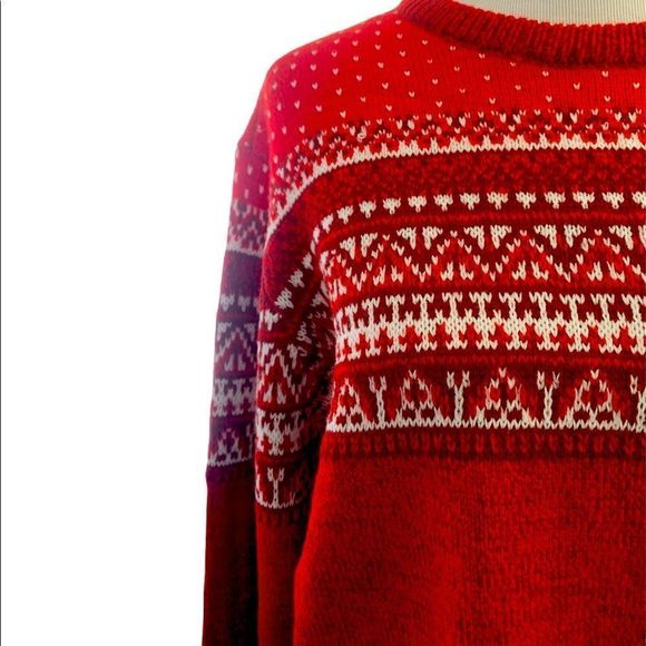 Mountain Ridge | Red & White Knit Long Sleeve Sweater - Picture 2 of 6